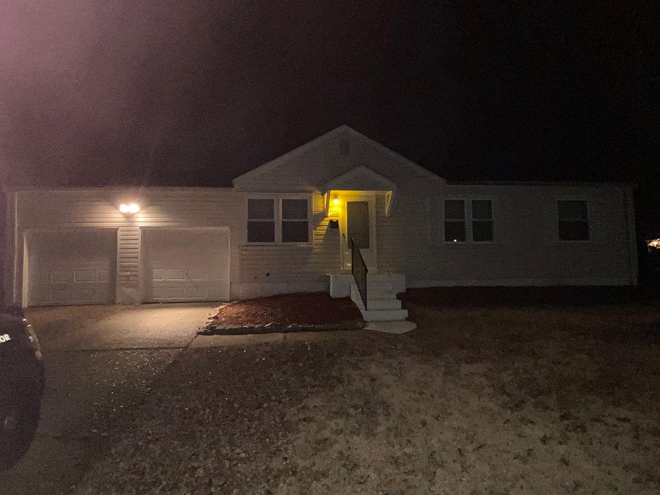 1st image of 10409 Coburg Lands Dr