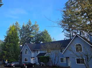 Renovated Townhomes in Alderwood Area, Lynnwood, WA 98036