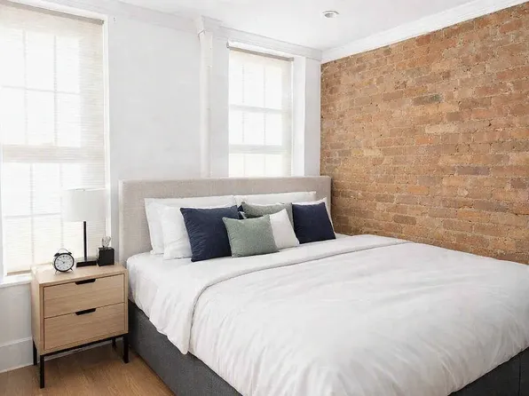 195 E 4th St APT 2, New York, NY 10009