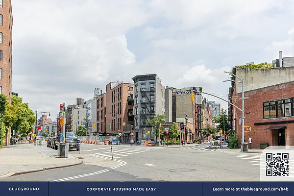 Rented by The Blueground | media 15