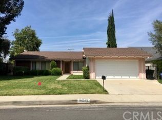 24345 Clipstone St, Woodland Hills, CA 91367