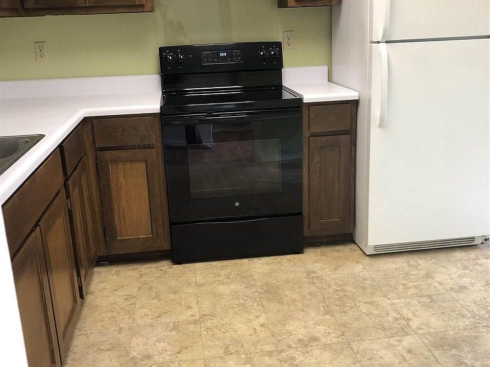 14 Tenkiller Ln, Cherokee Village, AR 72529 Zillow