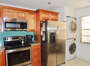 6575 W Oakland Park Blvd #402, Lauderhill, FL 33319