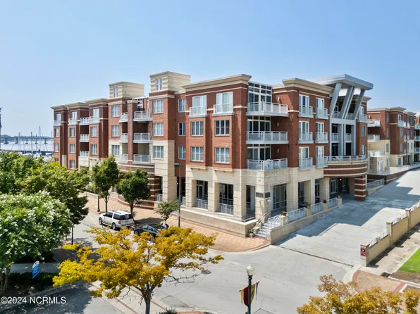 214 Sky Sail Boulevard, New Bern, NC 28560