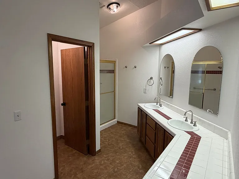5933 W Iris Ct — Photo 19