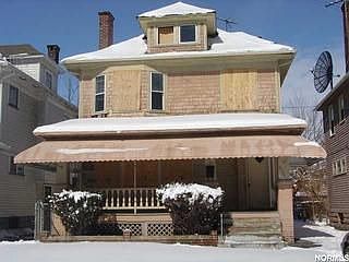 1st image of 8909 Columbia Ave