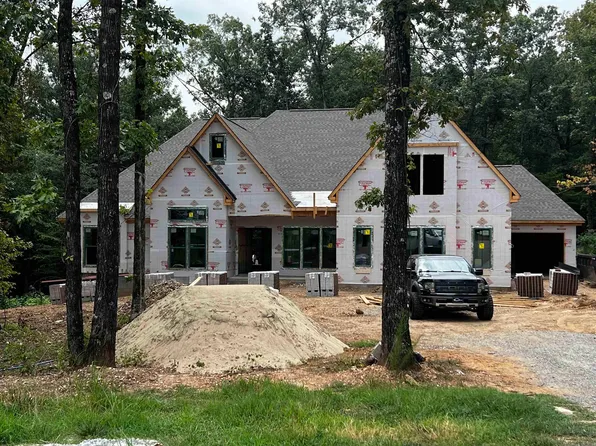 6063 Charley Pl, Benton, AR 72019