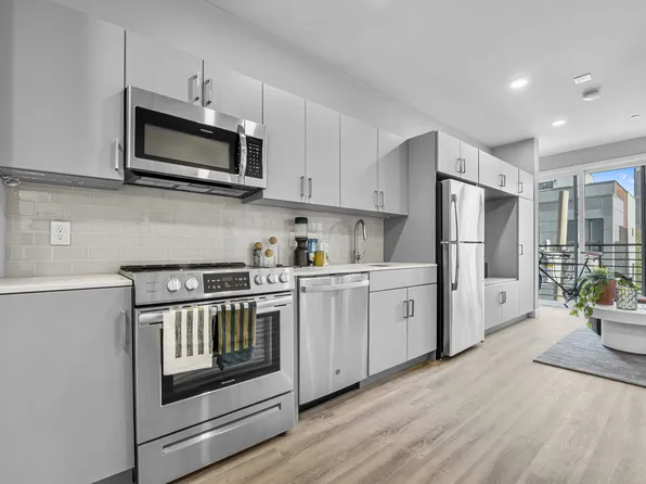 Edgewater Apartments