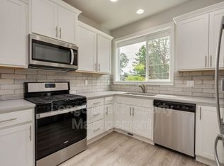 17854 SW Rudolph Ln, Beaverton, OR 97003