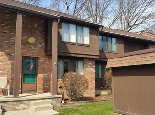 10223 Spinnaker Run, Aurora, OH 44202