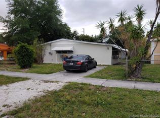 1885 NW 151st St, Miami Gardens, FL 33054