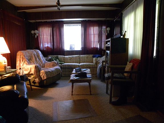 4th image of 211 Lakeview Cove Dr