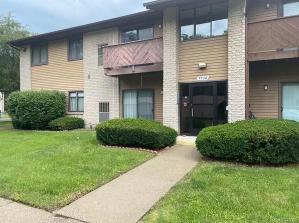 7538 Manor Cir APT 102, Westland, MI 48185