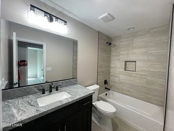 5th image of 2445 Swift Dr #101