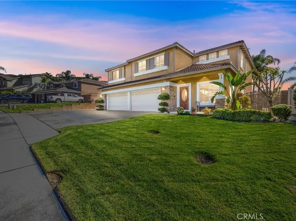 7813 Santa Angela St, Highland, CA 92346