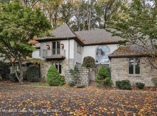 41 Galloping Hill Rd, Holmdel, NJ 07733