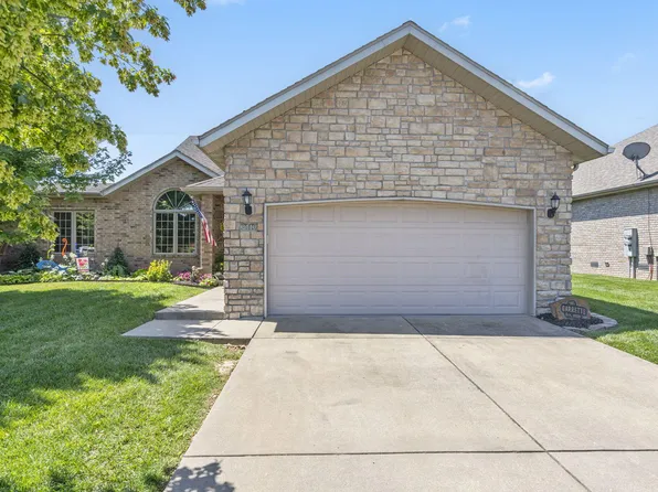 2410 W Deerbrooke Trail, Ozark, MO 65721