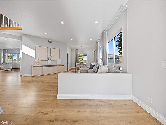 5th image of 18567 Stonegate Ln