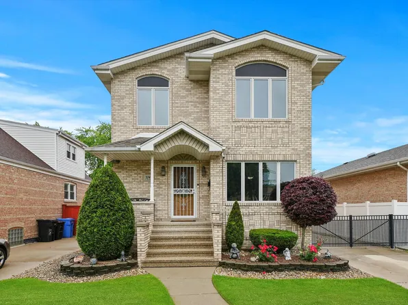 5745 S Nashville Ave, Chicago, IL 60638