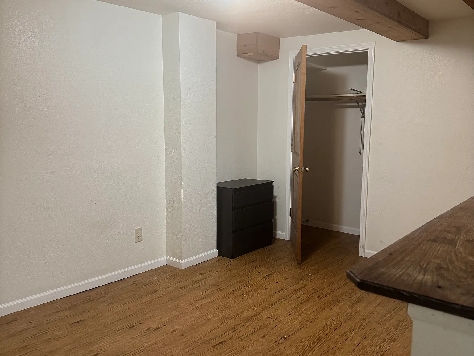 1 bed, $825 — Photo 4