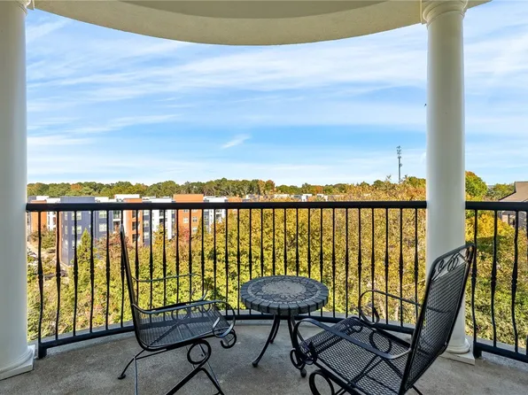 430 W Glenn Ave #420, Auburn, AL 36832