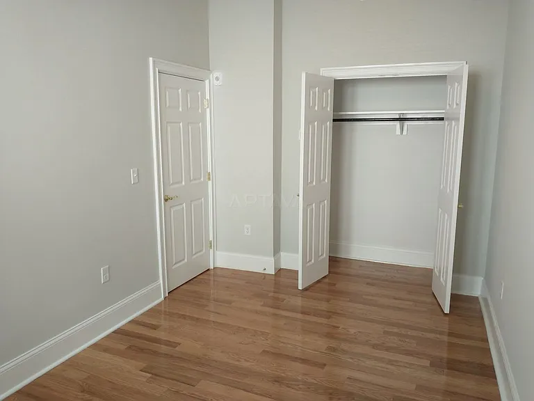 111 Morse St #22 — Photo 9
