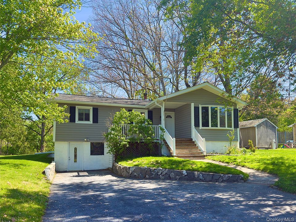1st image of 52 Holt Road