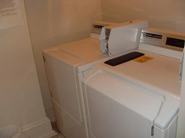 648 W Chestnut St #2 — Photo 8