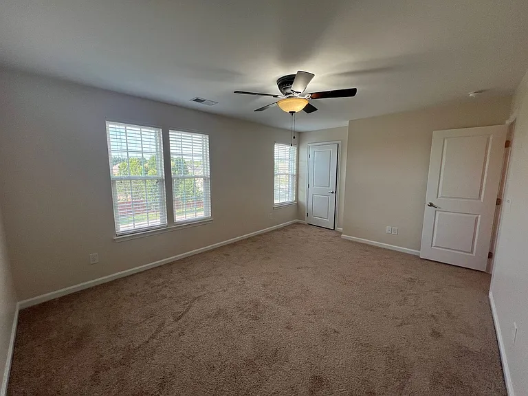 207 Elba Dr — Photo 19