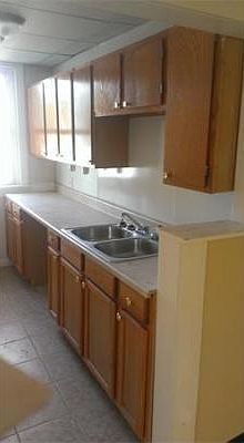 2nd image of 48 Arlington St #1