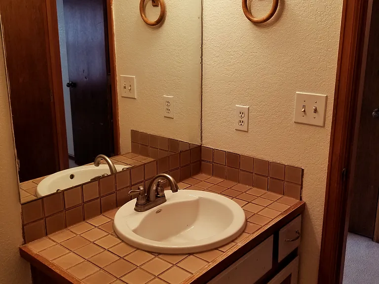 916 44th Avenue Ct #28 — Photo 28