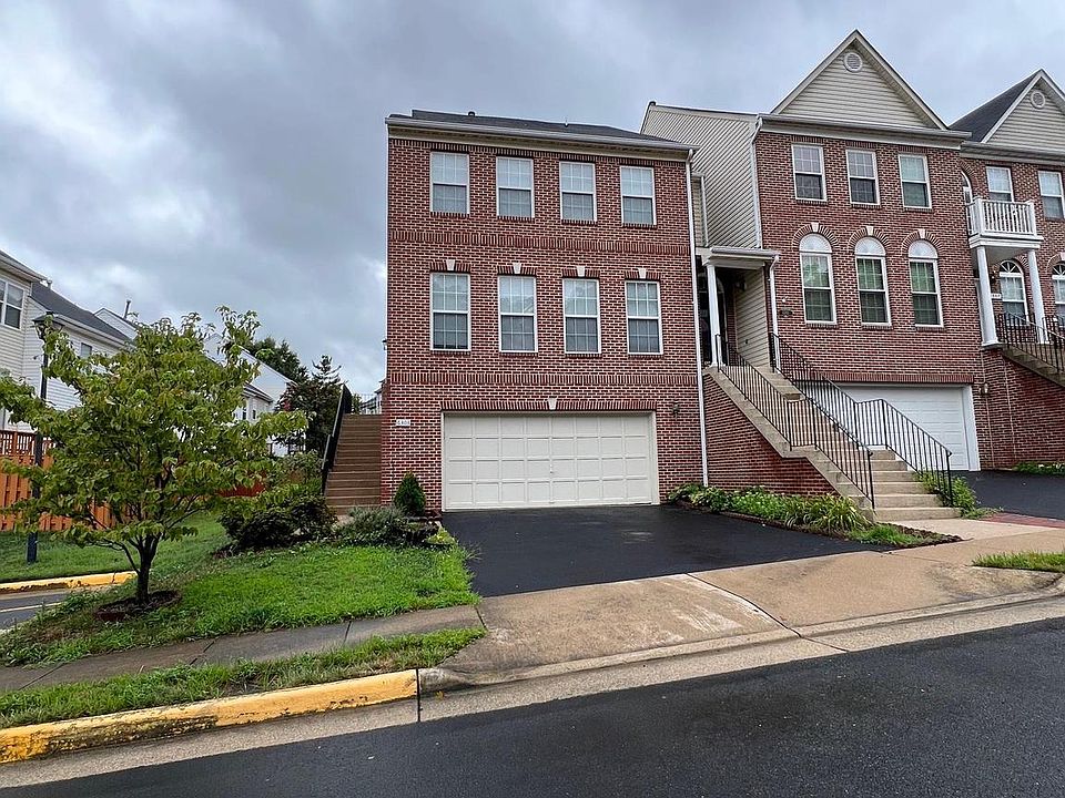 1st image of 6303 Dunman Way