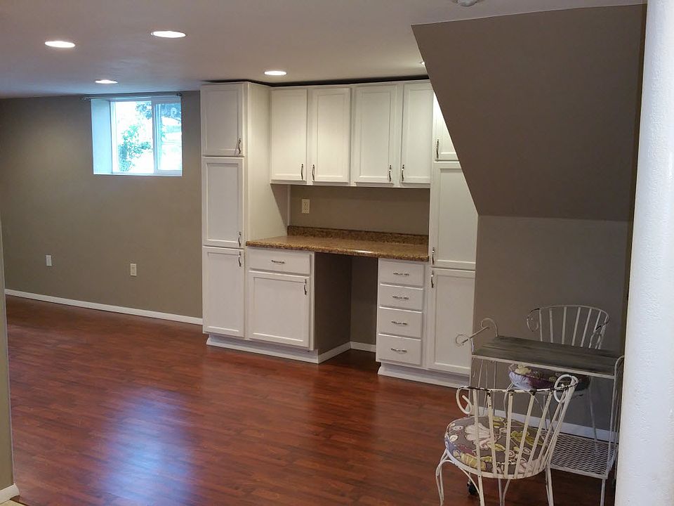 2431 Deckner Ave, Green Bay, WI 54302 Zillow