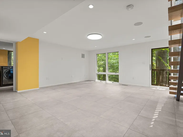 5517 Mohican Rd — Photo 39