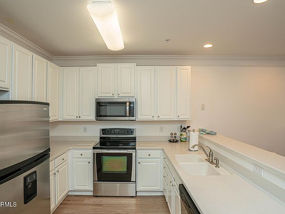 5th image of 395 S Crow Creek Drive NW Unit 1309