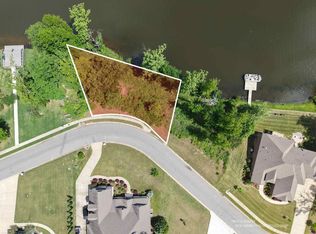 7542 S Shoreline Blvd, Benton, AR 72019