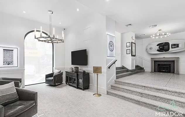 Rented by Mirador Real Estate | media 15