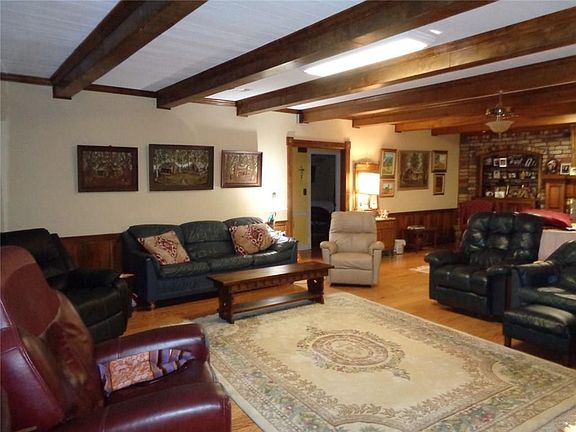 3rd image of 235 Alfred Dr
