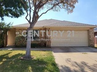 8517 Prairie Fire Dr, Fort Worth, TX 76131