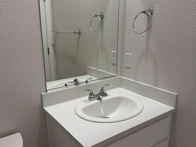 2704 Contour Way — Photo 9