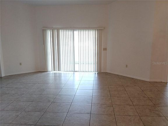 3rd image of 4751 SW 136th Pl