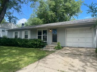 1410 Kingsridge Dr, Normal, IL 61761
