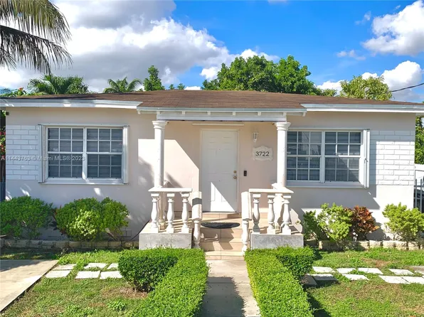 3722 SW 88th Pl, Miami, FL 33165