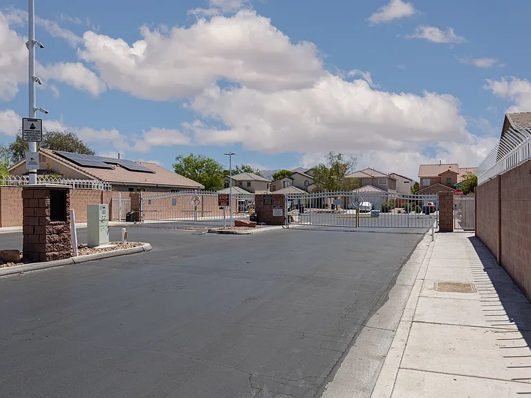 5962 Turtle River Ave — Photo 32