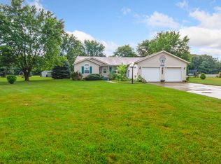 692 W 1100 N, Wheatfield, IN 46392