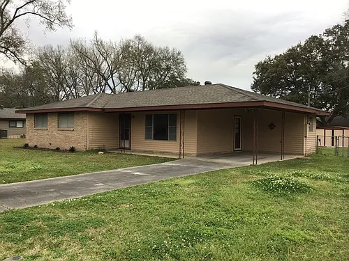 717 Alice Dr Photo 1