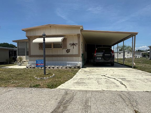 2nd image of 2320 Gulf City Rd #246