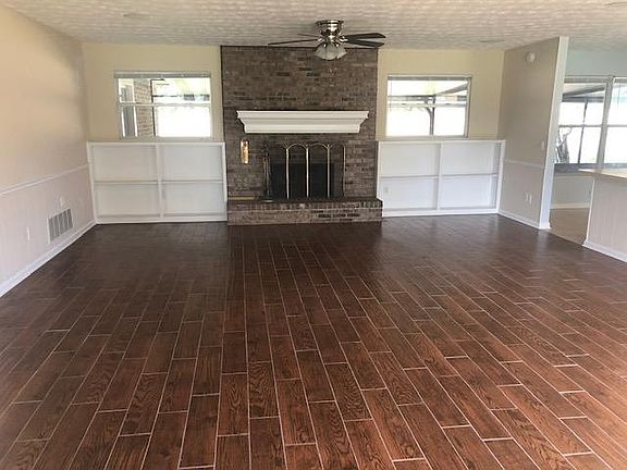 Open Concept Living Area