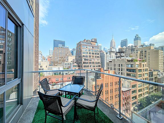 4th image of 260 W 26th St APT 11Q