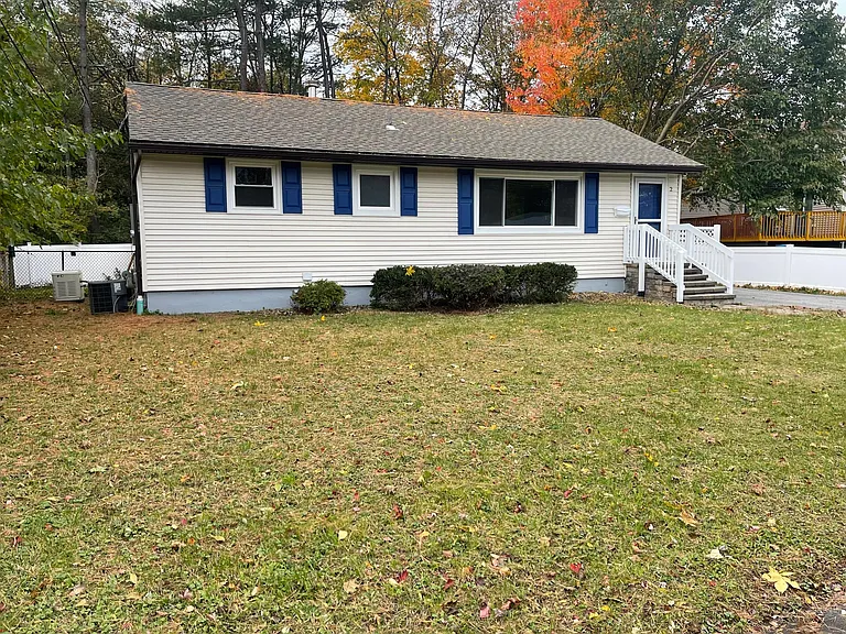 2 Sylcox Rd — Photo 1